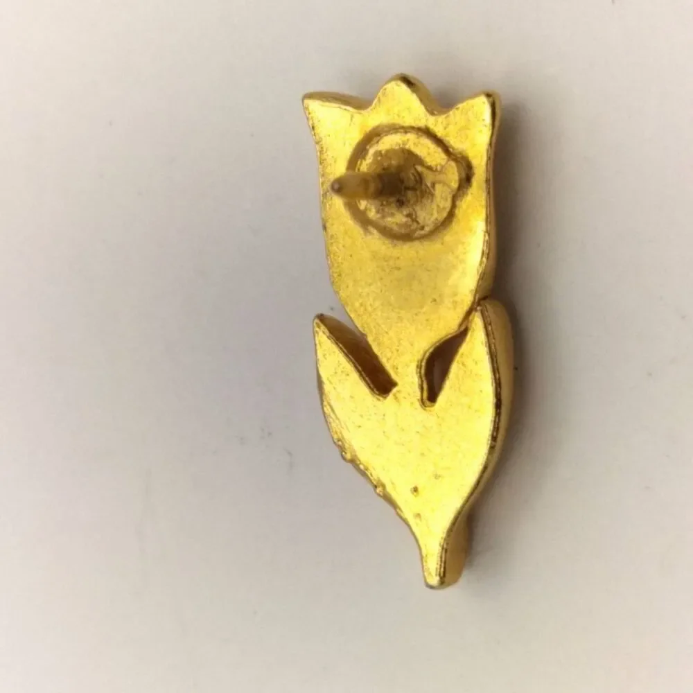 Vintage Gold Tone Tulip Flower Lapel Pin Floral Collectible Brooch